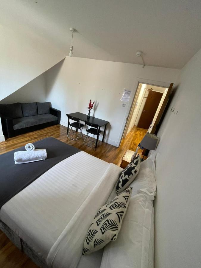 Sw16 Norbury Guesthouse Лондон Экстерьер фото
